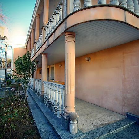 Apartment Gardenia Kutaisi Exterior foto